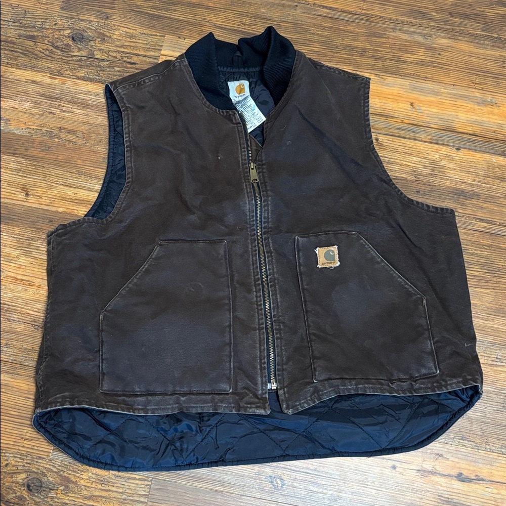 Carhartt Men's V02 Vest Sandstone Vest Arctic Quilt Lined Cotton Dark Brown Med